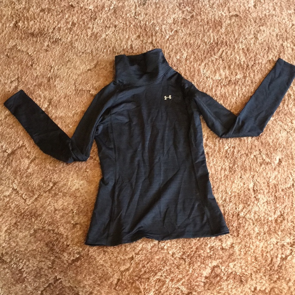 Under armour turtle neck.